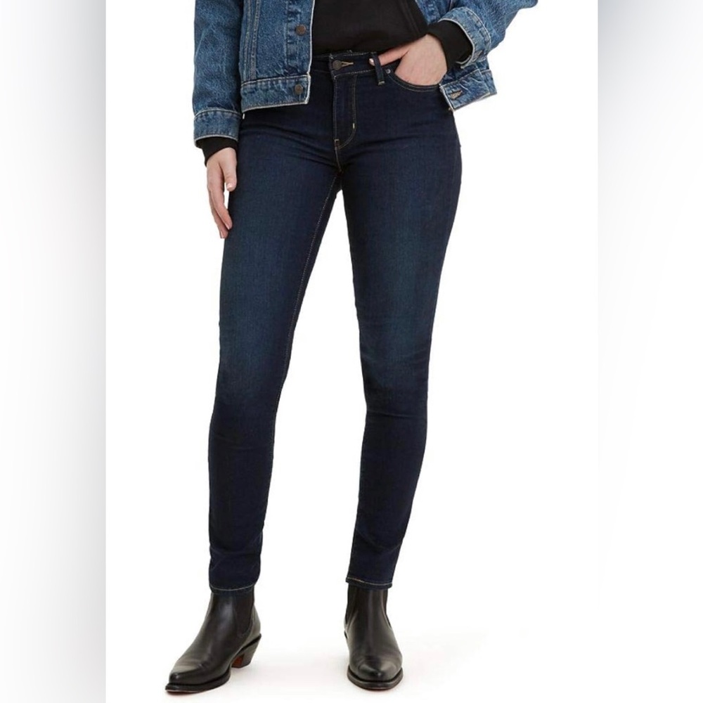 Levi’s 711 Dark Wash Skinny Jeans